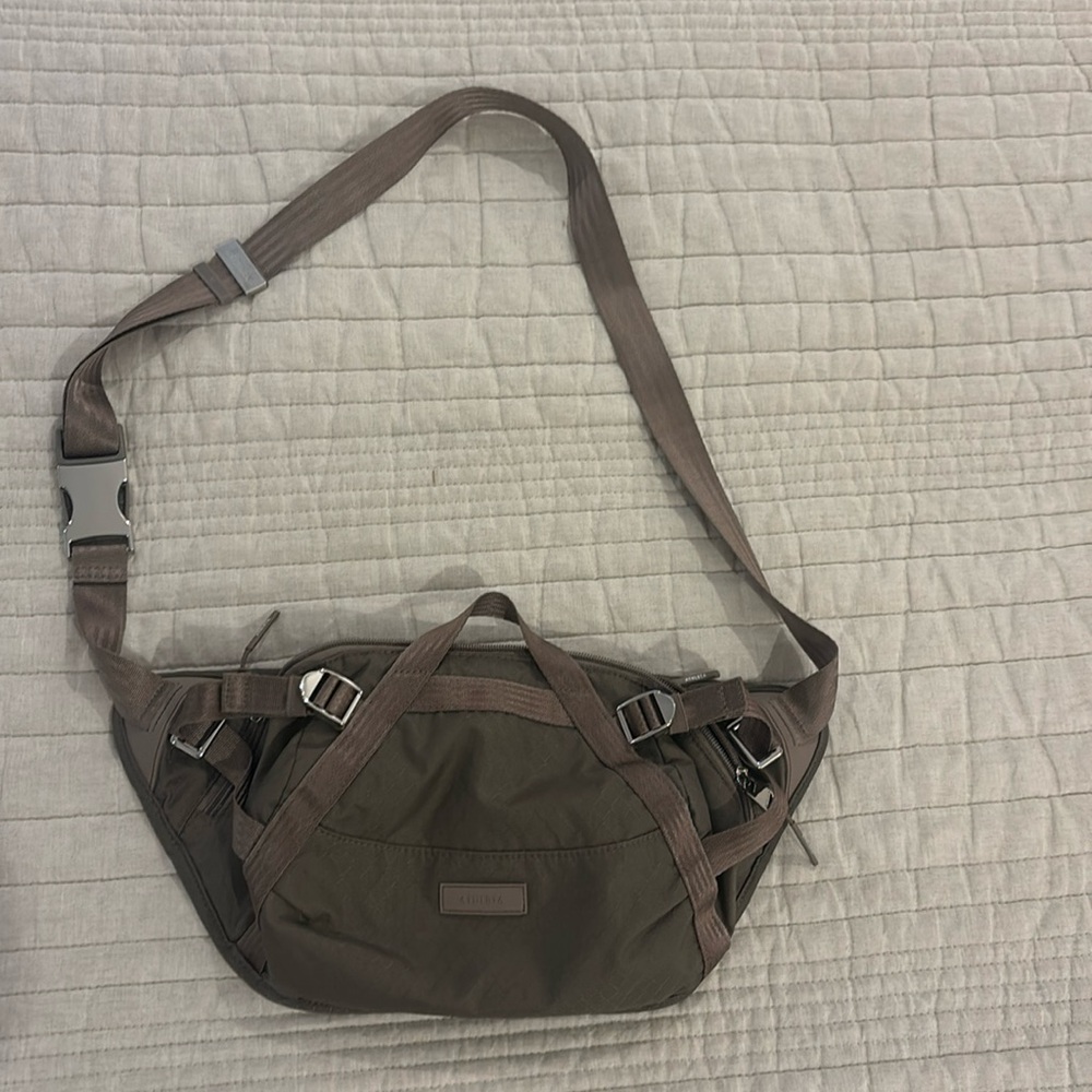 Athleta Excursion Belt Sling Bag